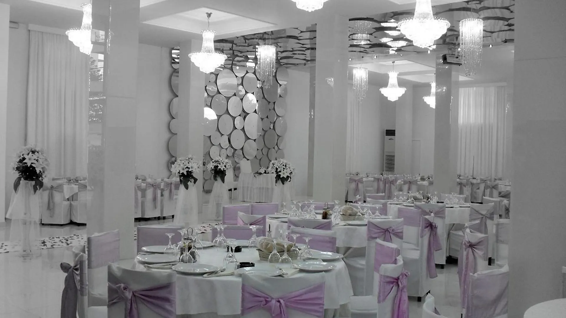 Hotel Kaloshi Mezez