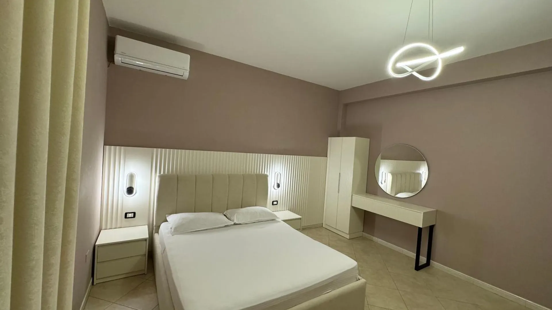 Hotel Kaloshi Mezez